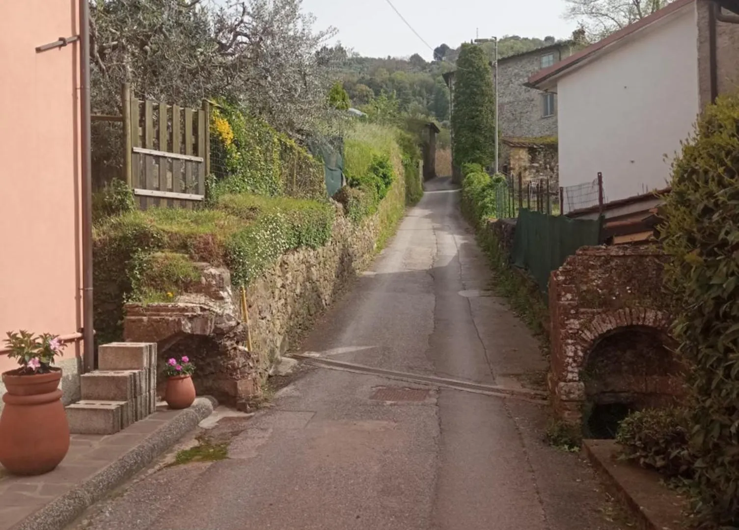 La Finestra Sulla Valle Valdottavo 0*,  Italia
